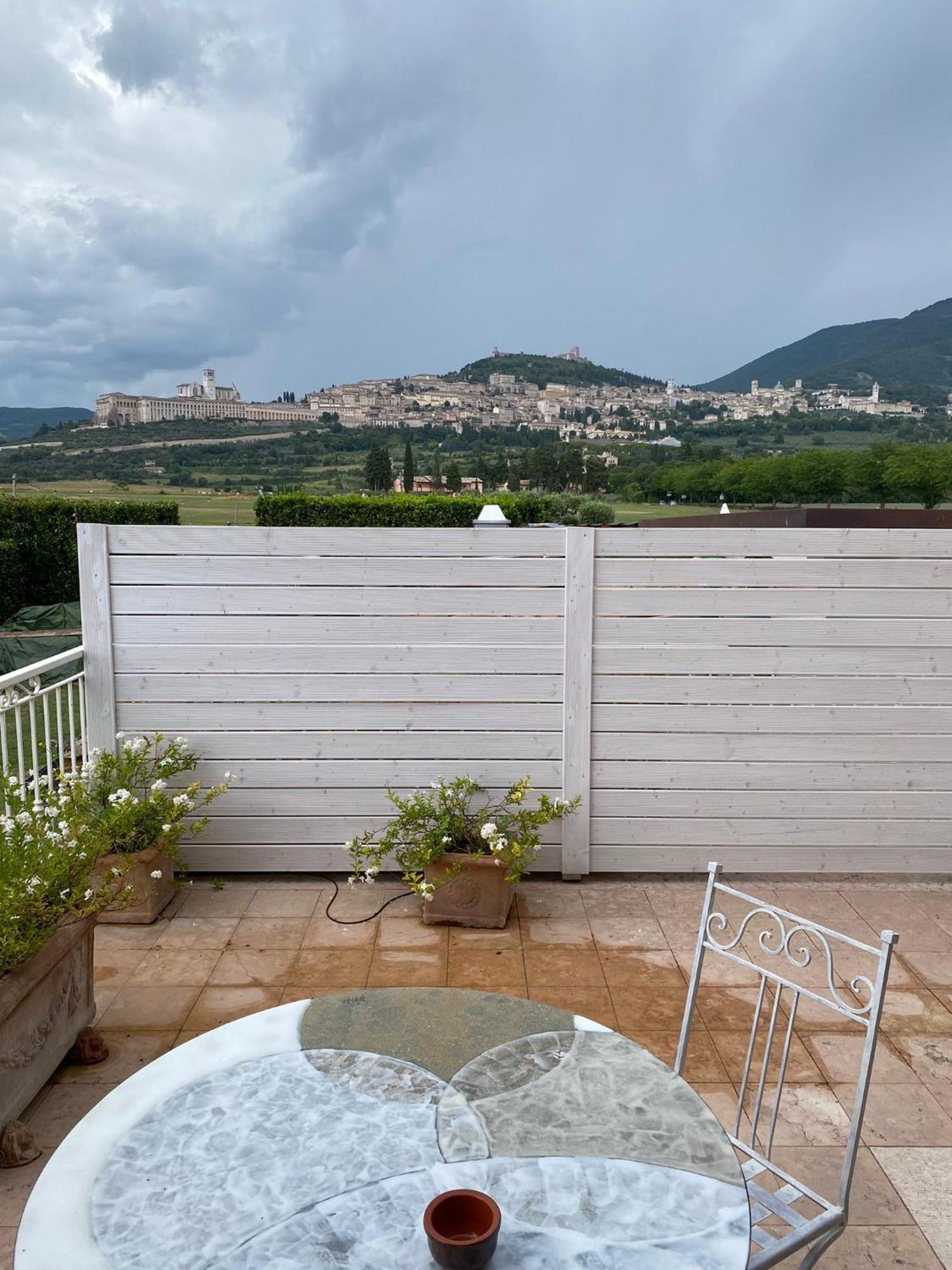 Unica Assisi Agri-Charming House Bed & Breakfast Exterior photo